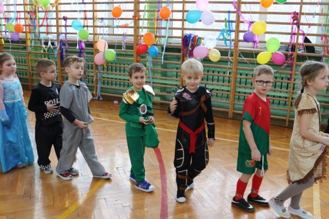 b_1024_768_0_00_images_2023_2024_WYDARZENIA_Choinka_418435754_840201447907805_804286830485650767_n